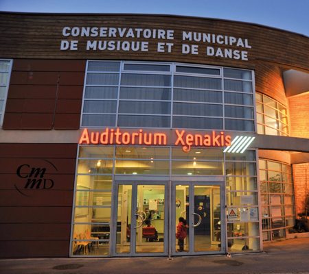 photo facade cmmd - Ville de Stains