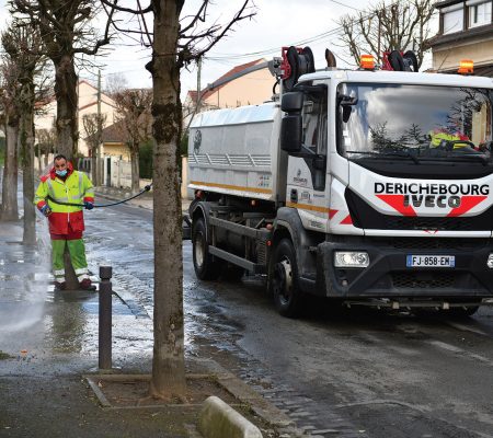 Propreté - Grande lessive : un 1er acte bien brossé... - Ville de Stains