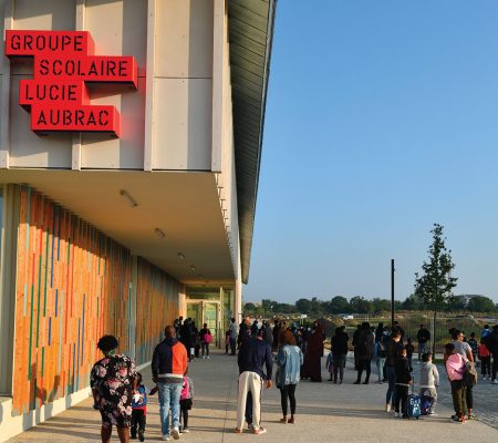 Patrimoine scolaire - Le visage radieux des élèves de Lucie Aubrac - Ville de Stains